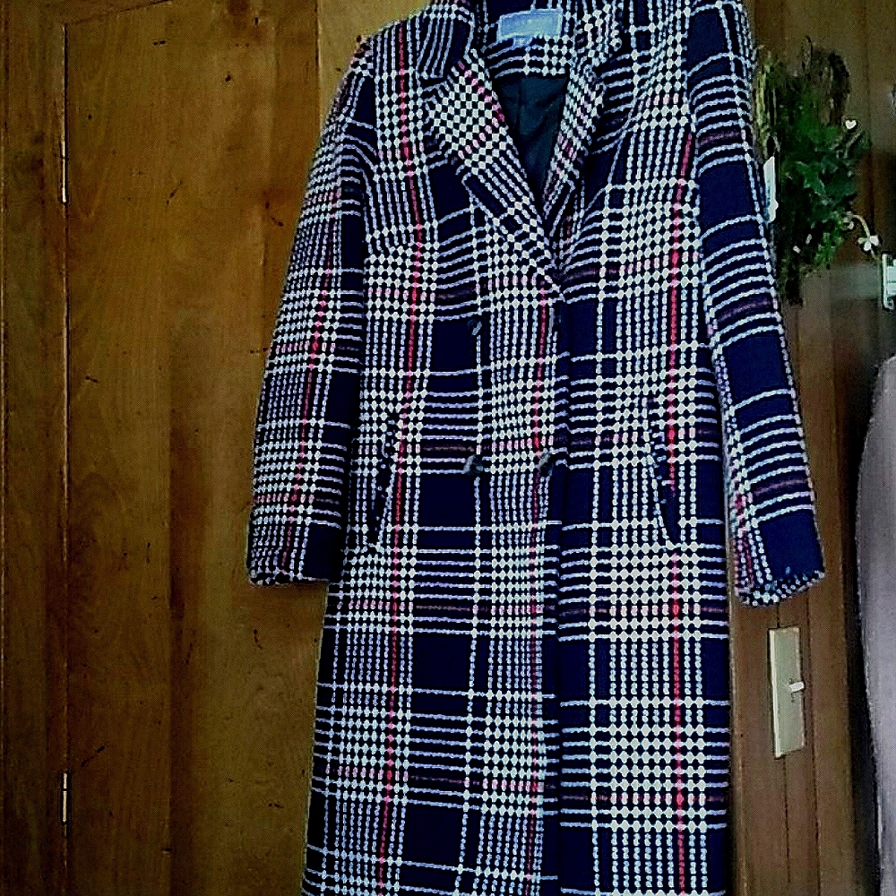 Womans sharp looking Blazer Coat